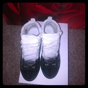 COPY - COPY - Balenciaga